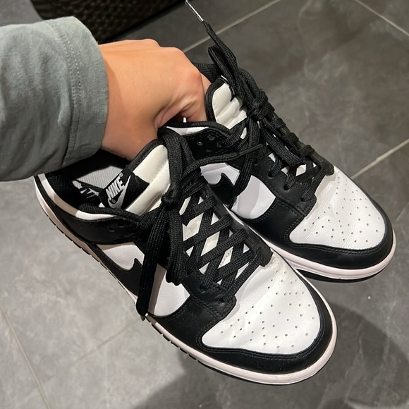 WOMENS NIKE DUNKS “PANDAS” SIZE 8 - Picture 5 of 8
